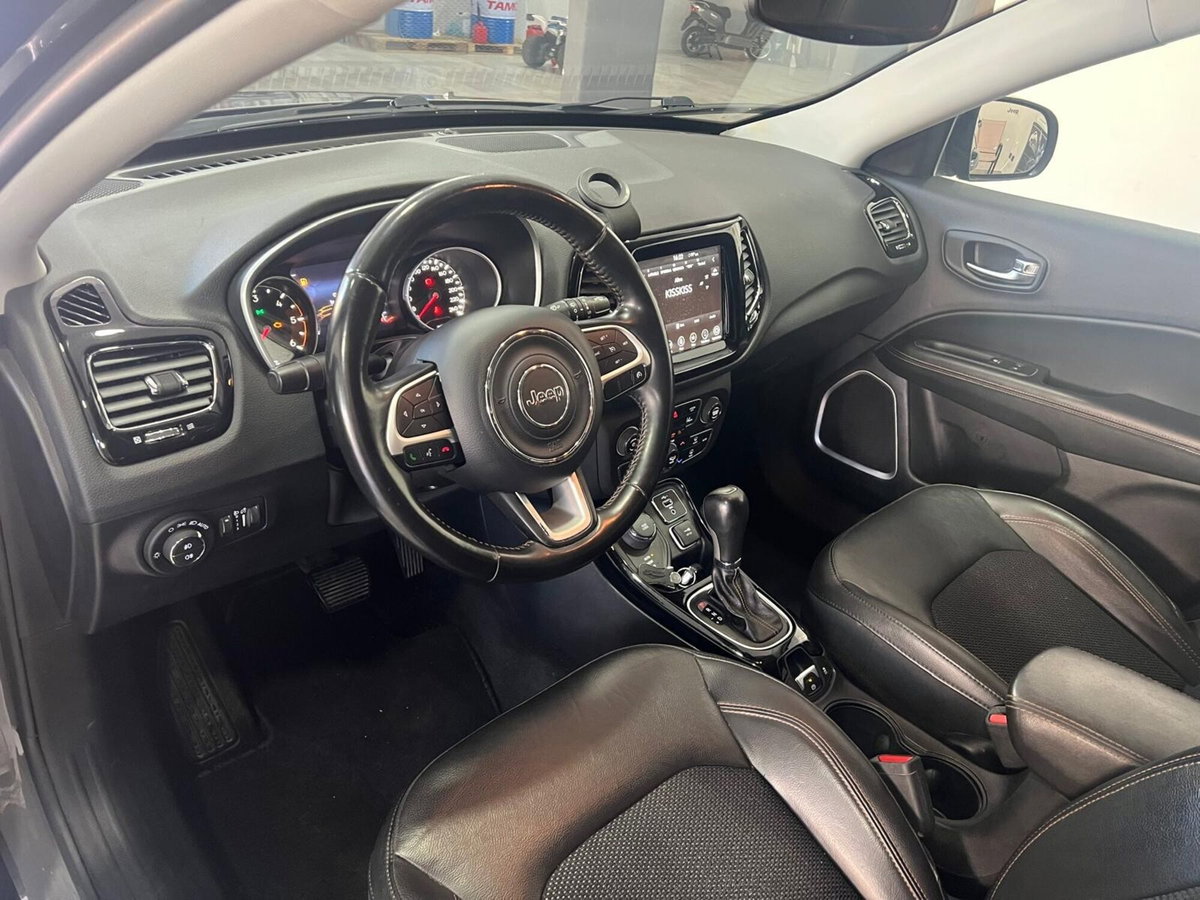 Jeep Compass 2.0 Multijet II aut. 4WD Limited (8)
