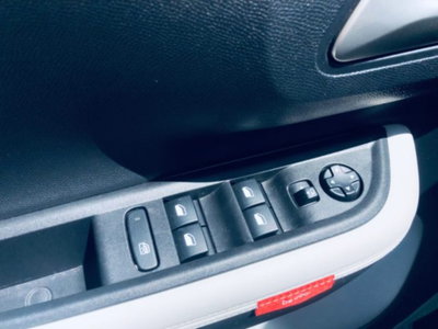 Citroen C3 1.2 puretech turbo Max 100cv s&s (12)