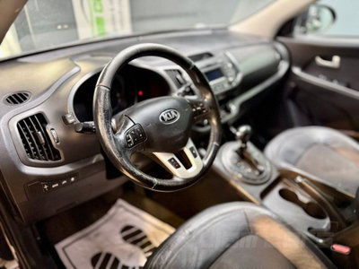 Kia Sportage 2.0 CRDI VGT 184CV AWD R (11)