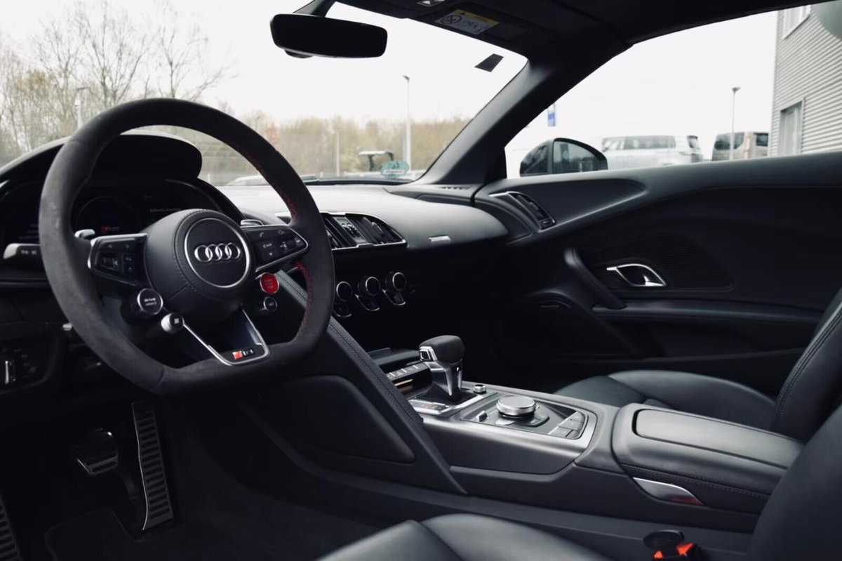 Audi R8 Cabrio Spyder 5.2 V10 performance rwd 570cv s tronic (7)