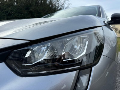 Peugeot 208 PureTech 75 Stop&Start 5 porte Allure Pack (9)