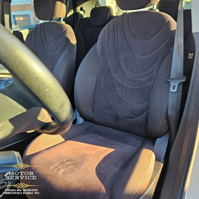 Lancia Ypsilon 1.2 69 CV 5 porte Platinum (18)