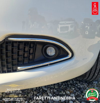Lancia Ypsilon 1.2 69 CV 5 porte Gold (10)