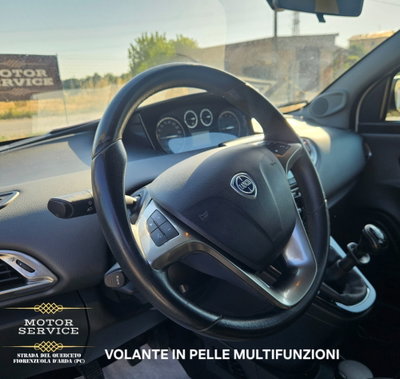 Lancia Ypsilon 1.2 69 CV 5 porte Gold (12)