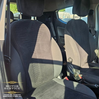 Lancia Ypsilon 1.2 69 CV 5 porte Gold (20)