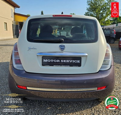 Lancia Ypsilon 1.2 69 CV Diva (14)