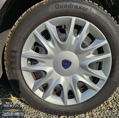 Lancia Ypsilon 1.2 69 CV Diva (15)