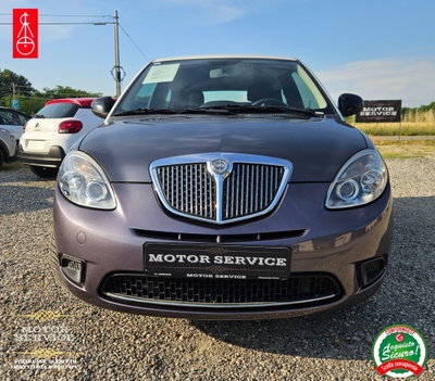 Lancia Ypsilon 1.2 69 CV Diva (20)