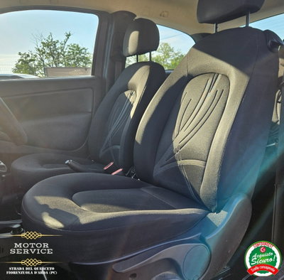 Lancia Ypsilon 1.2 69 CV Diva (3)
