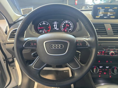 Audi Q3 2.0 TDI 120 CV Business (13)