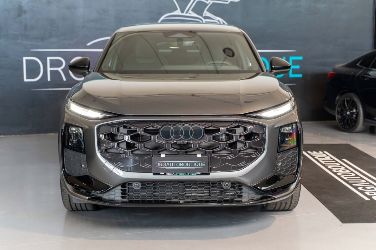 Audi Q3 Sportback 35 TDI quattro S tronic S line edition (4)