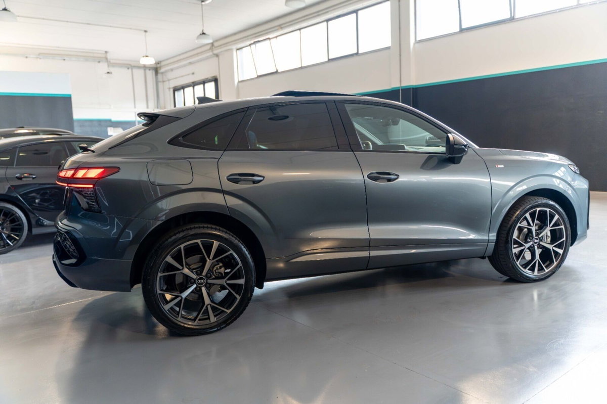 Audi Q3 Sportback 35 TDI quattro S tronic S line edition (7)
