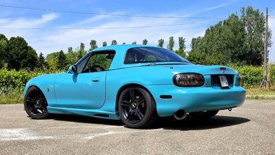 Mazda MX-5 1.6i 16V cat Starry Blue (14)