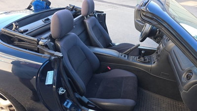 Mazda MX-5 1.6i 16V cat (14)