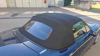 Mazda MX-5 1.6i 16V cat (3)