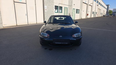 Mazda MX-5 1.6i 16V cat (9)