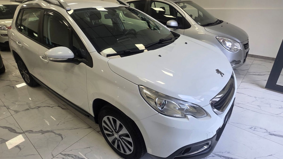 Peugeot 2008 e-HDi 92 CV Stop&Start robotizzato Allure (2)