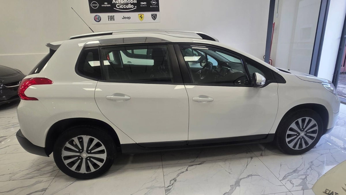 Peugeot 2008 e-HDi 92 CV Stop&Start robotizzato Allure (3)