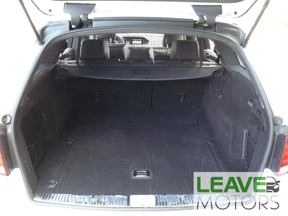 Mercedes-Benz Classe E Station Wagon 220 BlueTEC Premium (19)