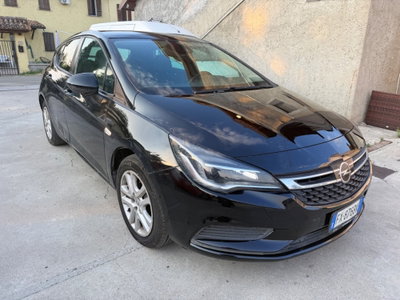 Opel Astra 1.4 Turbo 150CV Start&Stop aut. 5 porte Innovation (2)