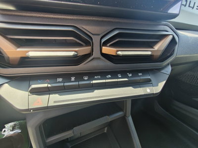 Dacia Duster 1.2 Eco-G Extreme 120cv (13)