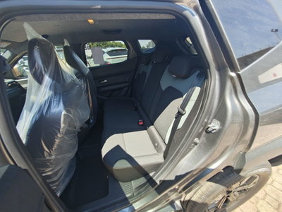 Dacia Duster 1.2 Eco-G Extreme 120cv (17)