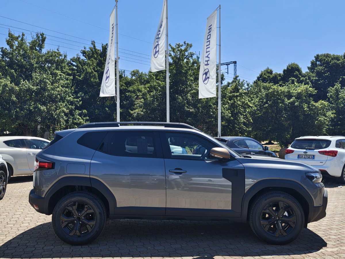 Dacia Duster 1.2 Eco-G Extreme 120cv (6)