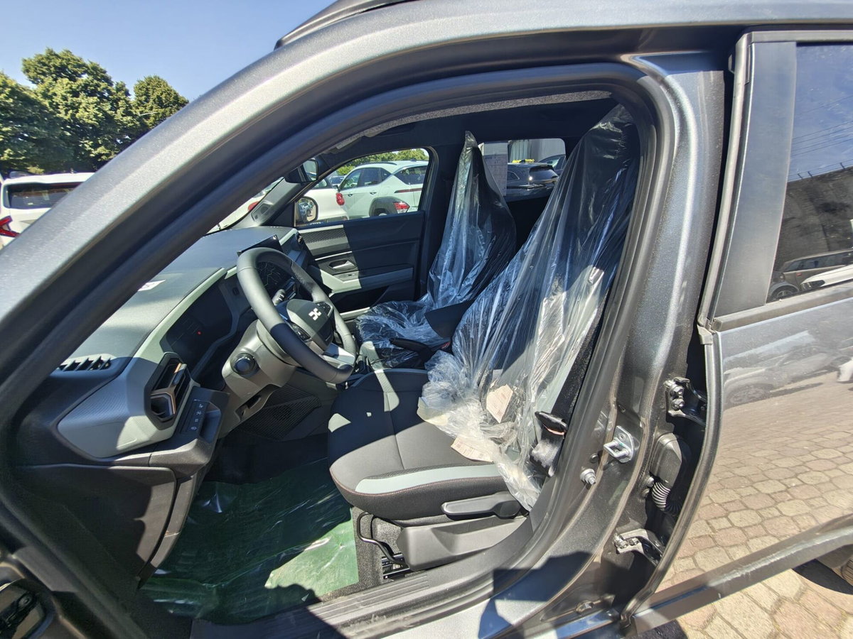 Dacia Duster 1.2 Eco-G Extreme 120cv (8)