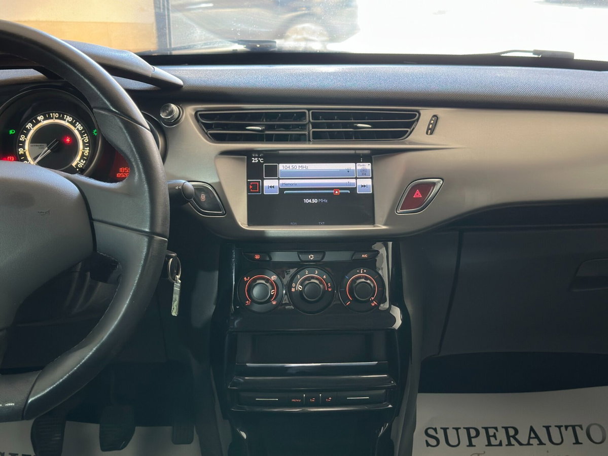 Citroen C3 BlueHDi 75 Exclusive (11)