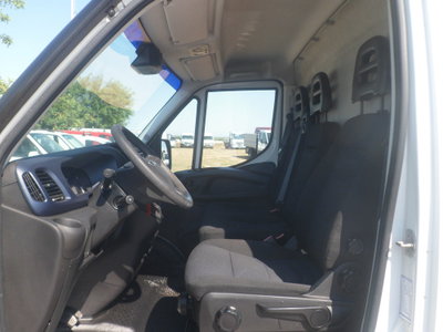 Iveco Daily Telaio 35C18 BTor 3.0 HPT PLM-RG Cabinato (12)