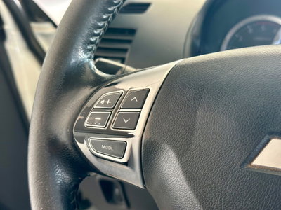 Mitsubishi L200 2.4 DI-D/154CV Club Cab Inform (11)