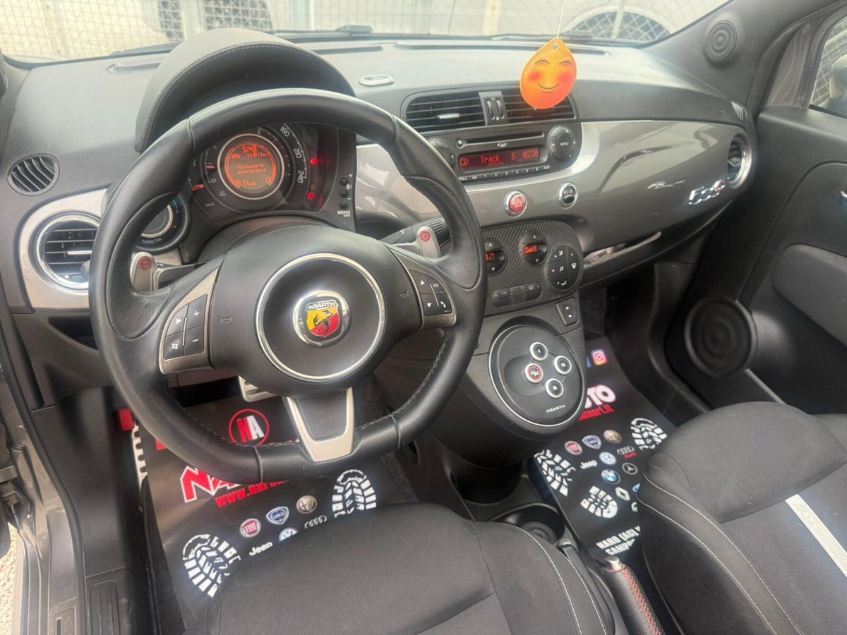 Abarth 500 Cabrio 1.4 Turbo T-Jet MTA (14)