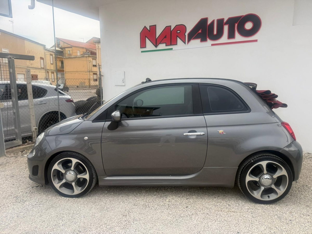 Abarth 500 Cabrio 1.4 Turbo T-Jet MTA (9)
