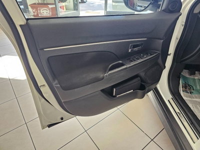 Mitsubishi ASX 1.8 DI-D 150 CV 2WD Intense ClearTec Panoramic (4)