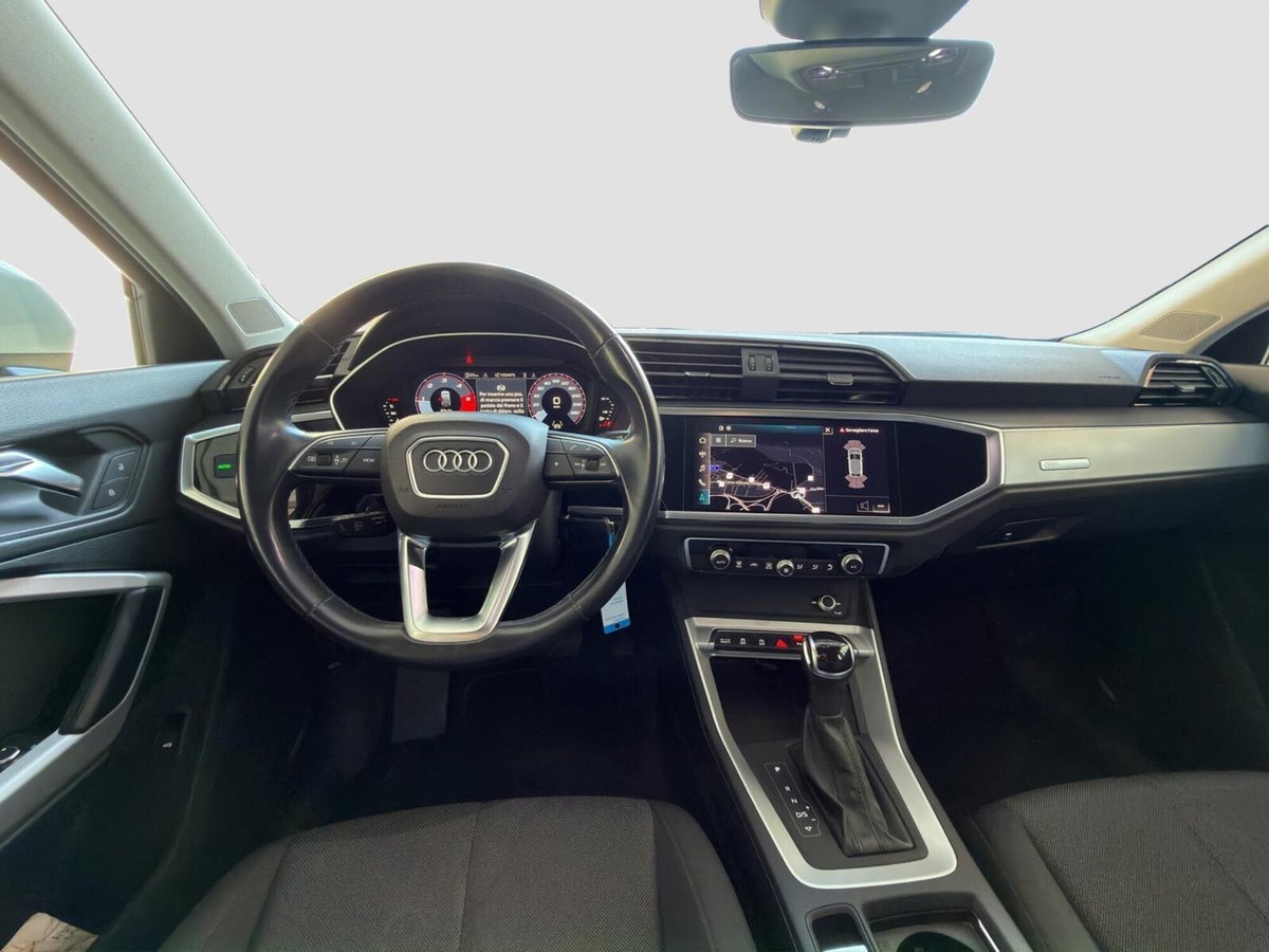 Audi Q3 Sportback 35 TDI quattro S tronic Business Plus (10)