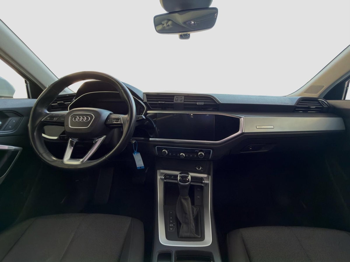 Audi Q3 Sportback 35 TDI quattro S tronic Business Plus (12)