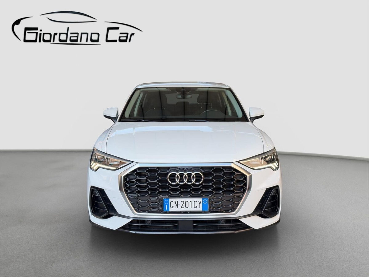 Audi Q3 Sportback 35 TDI quattro S tronic Business Plus (2)