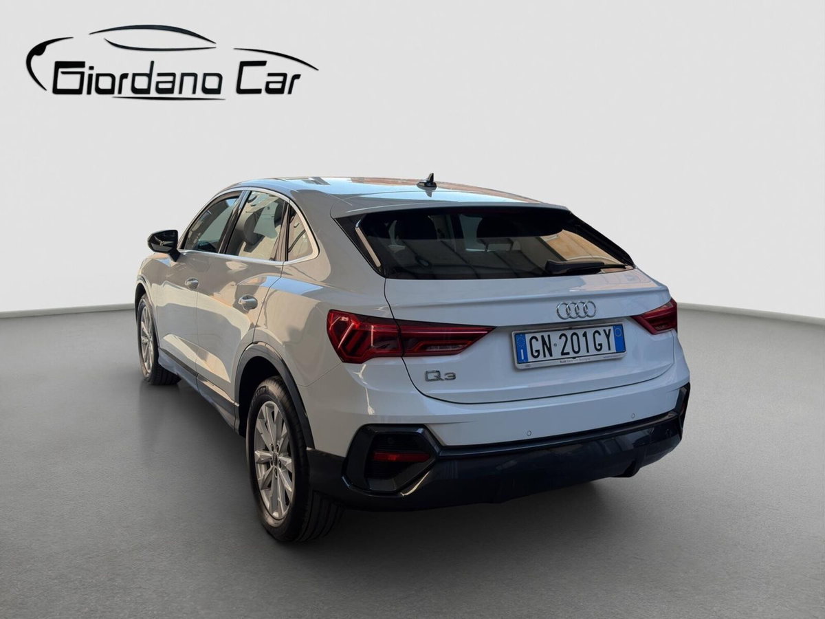 Audi Q3 Sportback 35 TDI quattro S tronic Business Plus (5)