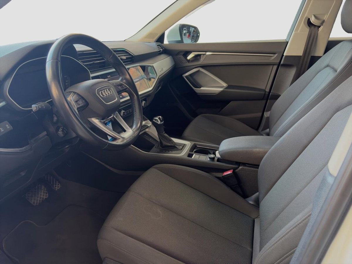 Audi Q3 Sportback 35 TDI quattro S tronic Business Plus (9)