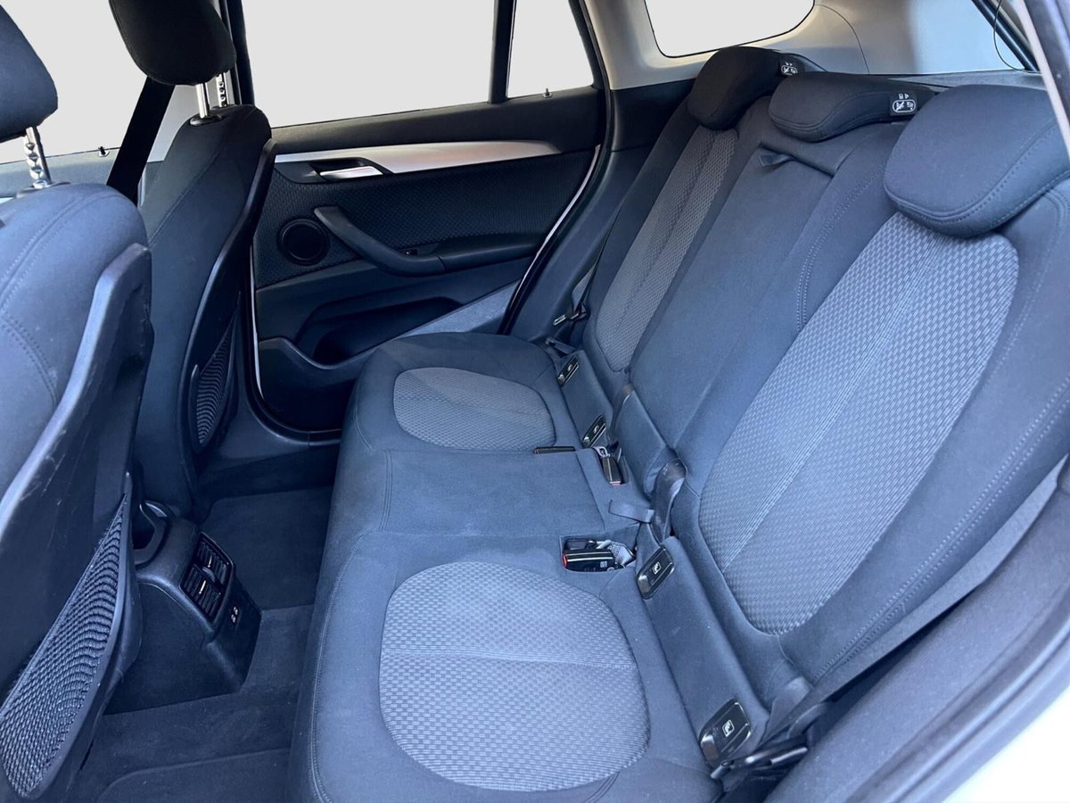 BMW X1 xDrive25e Business Advantage (10)