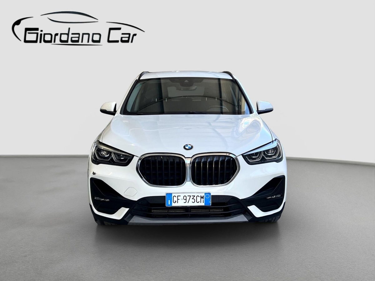 BMW X1 xDrive25e Business Advantage (2)