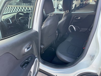 Jeep Renegade 1.6 Mjt 120 CV Limited (17)