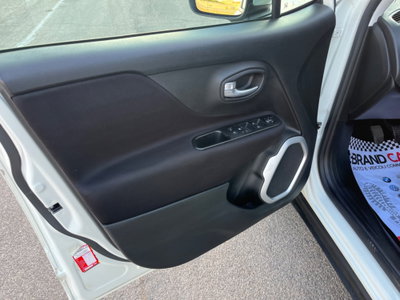 Jeep Renegade 1.6 Mjt 120 CV Limited (9)