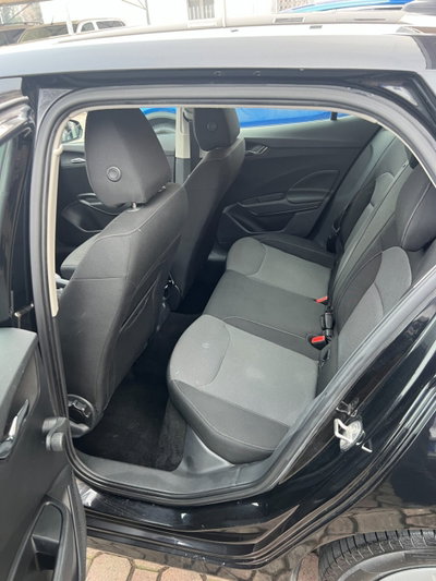 Skoda Fabia 1.0 MPI EVO 80 CV Style (7)