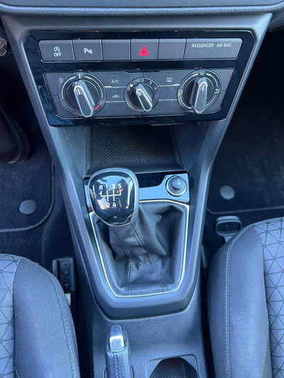 Volkswagen T-Cross 1.0 TSI Style BMT (10)