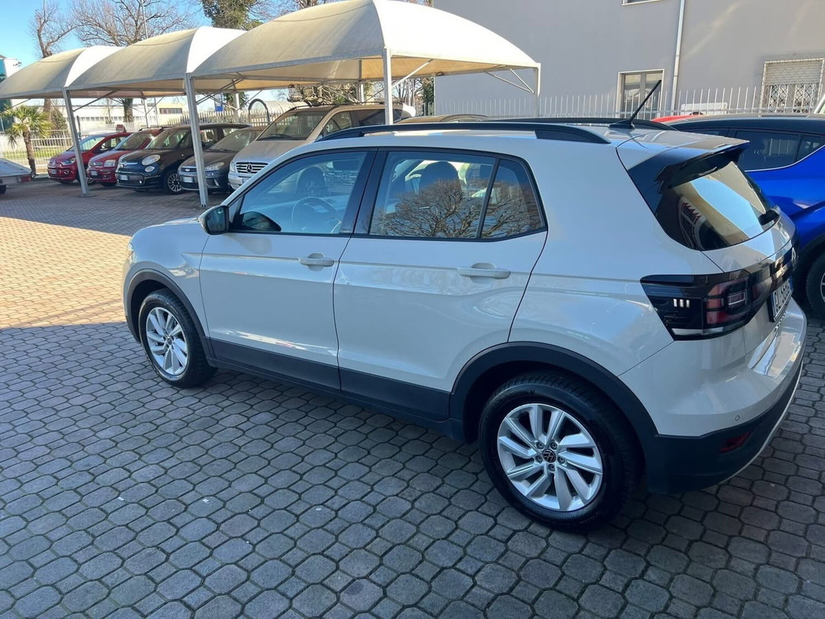 Volkswagen T-Cross 1.0 TSI Style BMT (4)