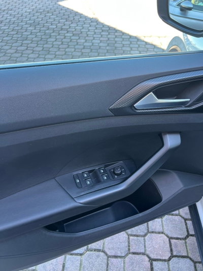 Volkswagen T-Cross 1.0 TSI Style BMT (8)