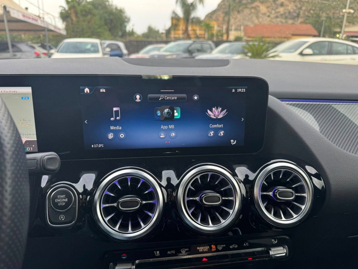 Mercedes-Benz GLA SUV 200 d AMG Line Premium Plus 4matic auto (11)