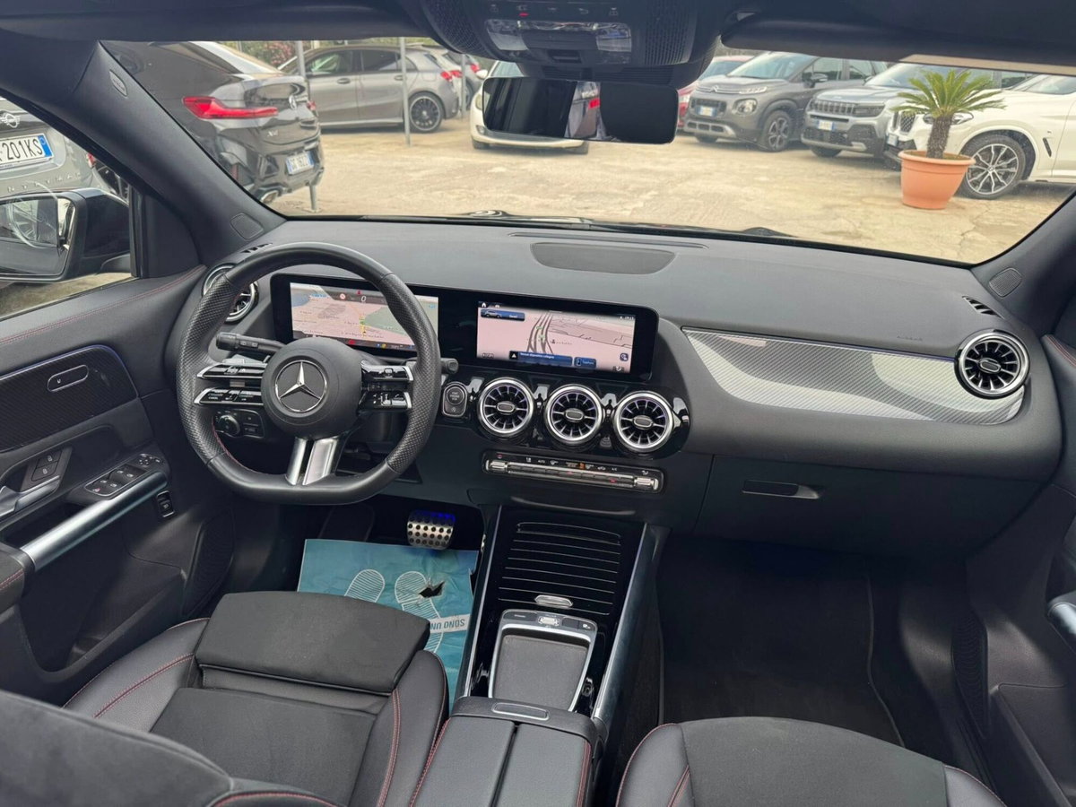 Mercedes-Benz GLA SUV 200 d AMG Line Premium Plus 4matic auto (18)