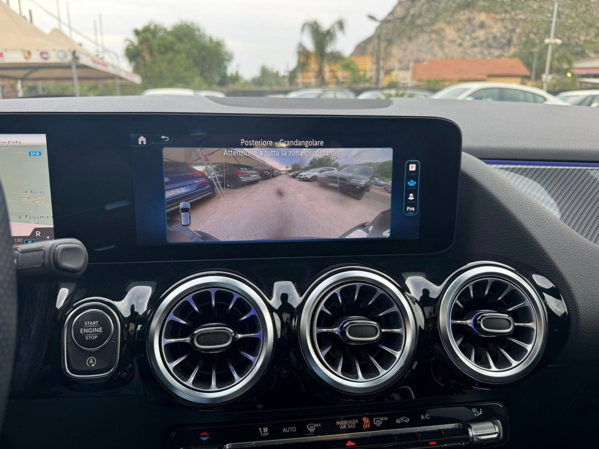 Mercedes-Benz GLA SUV 200 d AMG Line Premium Plus 4matic auto (8)